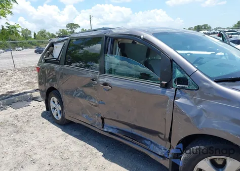 2020 Toyota Sienna Le из США, поврежденный, VIN 5TDKZ3DC9LS086866